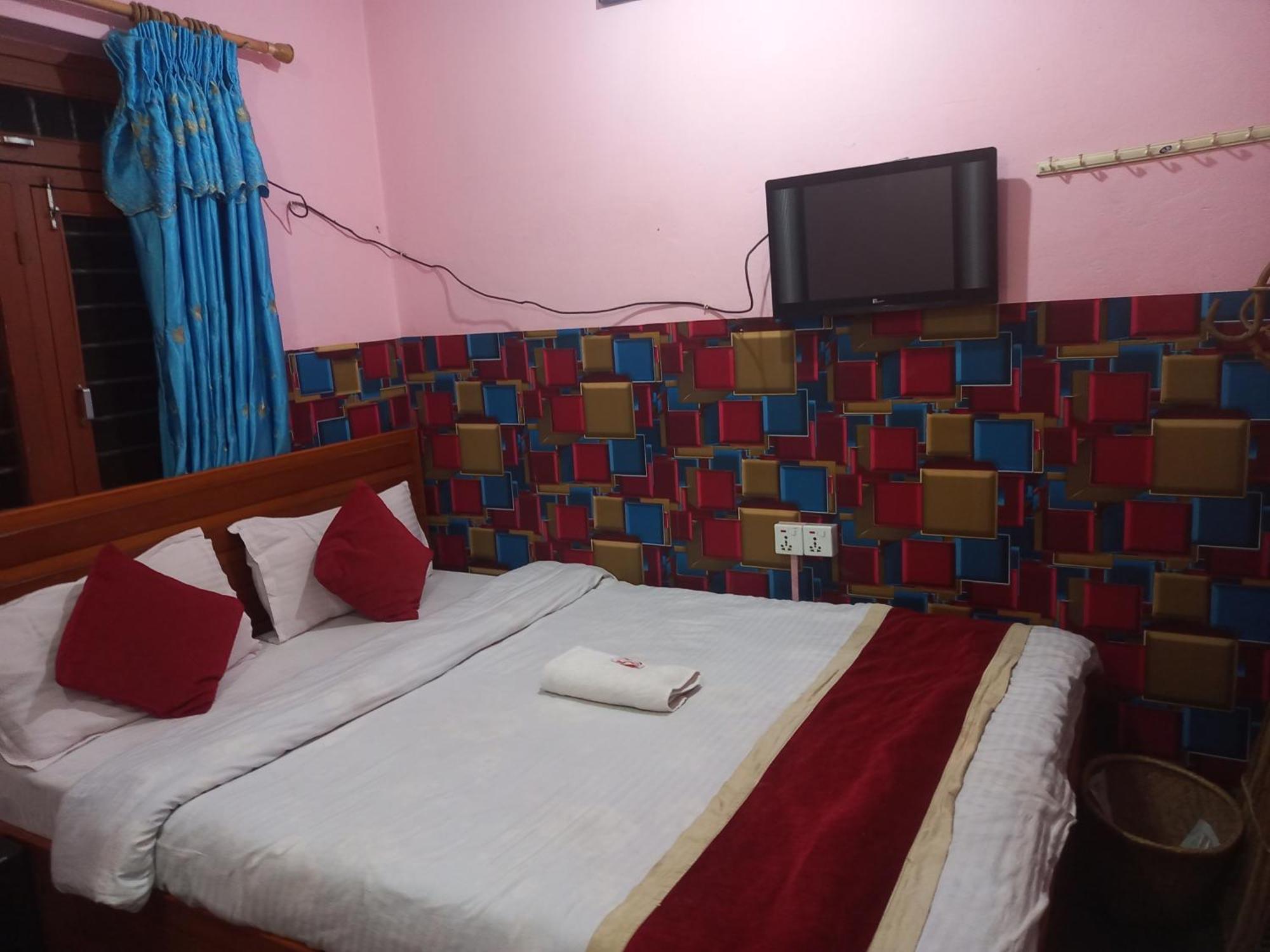 Galaxy Inn Guest House بوكْرا المظهر الخارجي الصورة