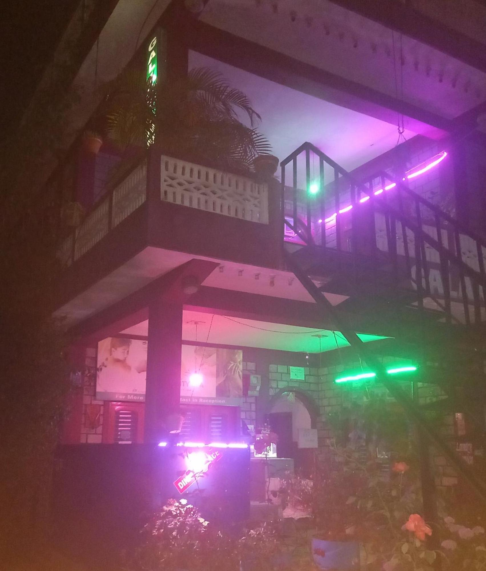Galaxy Inn Guest House بوكْرا المظهر الخارجي الصورة