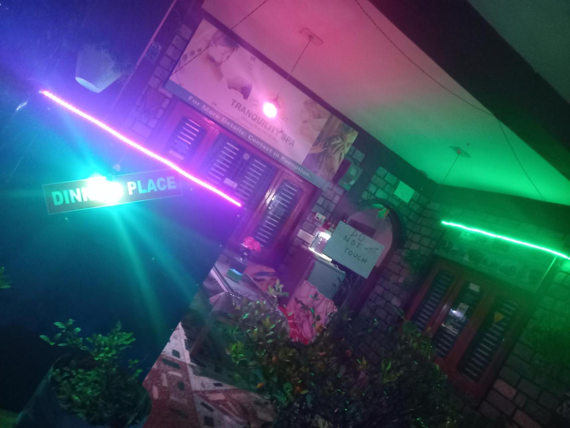 Galaxy Inn Guest House بوكْرا المظهر الخارجي الصورة