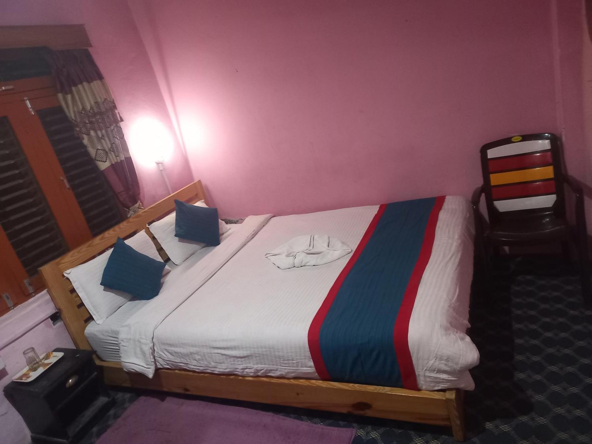 Galaxy Inn Guest House بوكْرا المظهر الخارجي الصورة