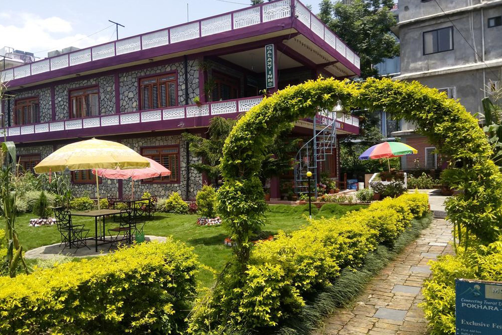 Galaxy Inn Guest House بوكْرا المظهر الخارجي الصورة
