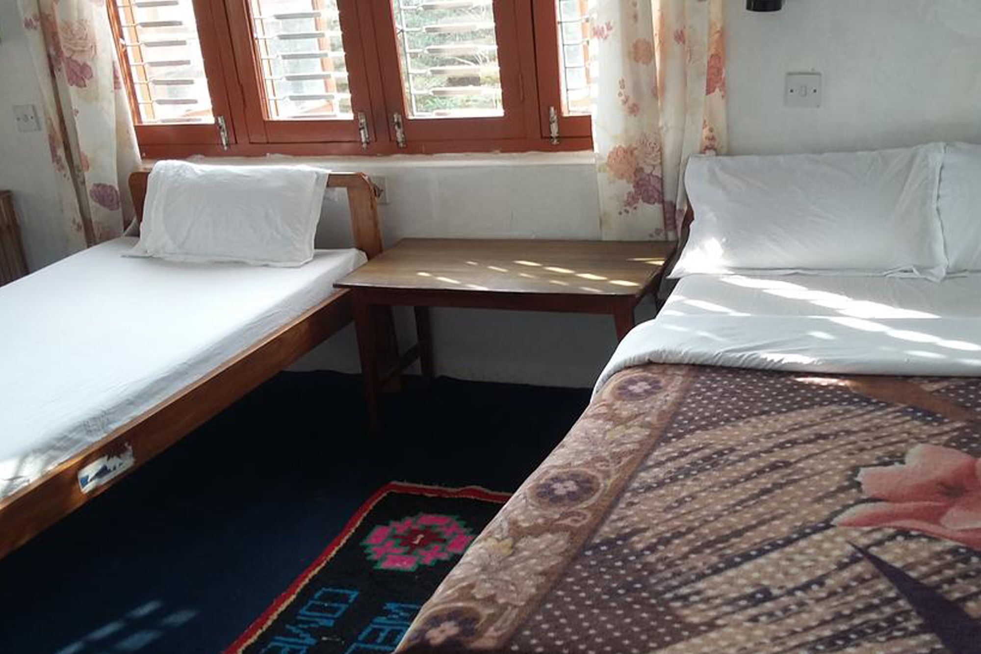 Galaxy Inn Guest House بوكْرا المظهر الخارجي الصورة